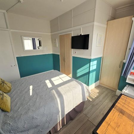 Glendevon House Hotel Бромли Экстерьер фото