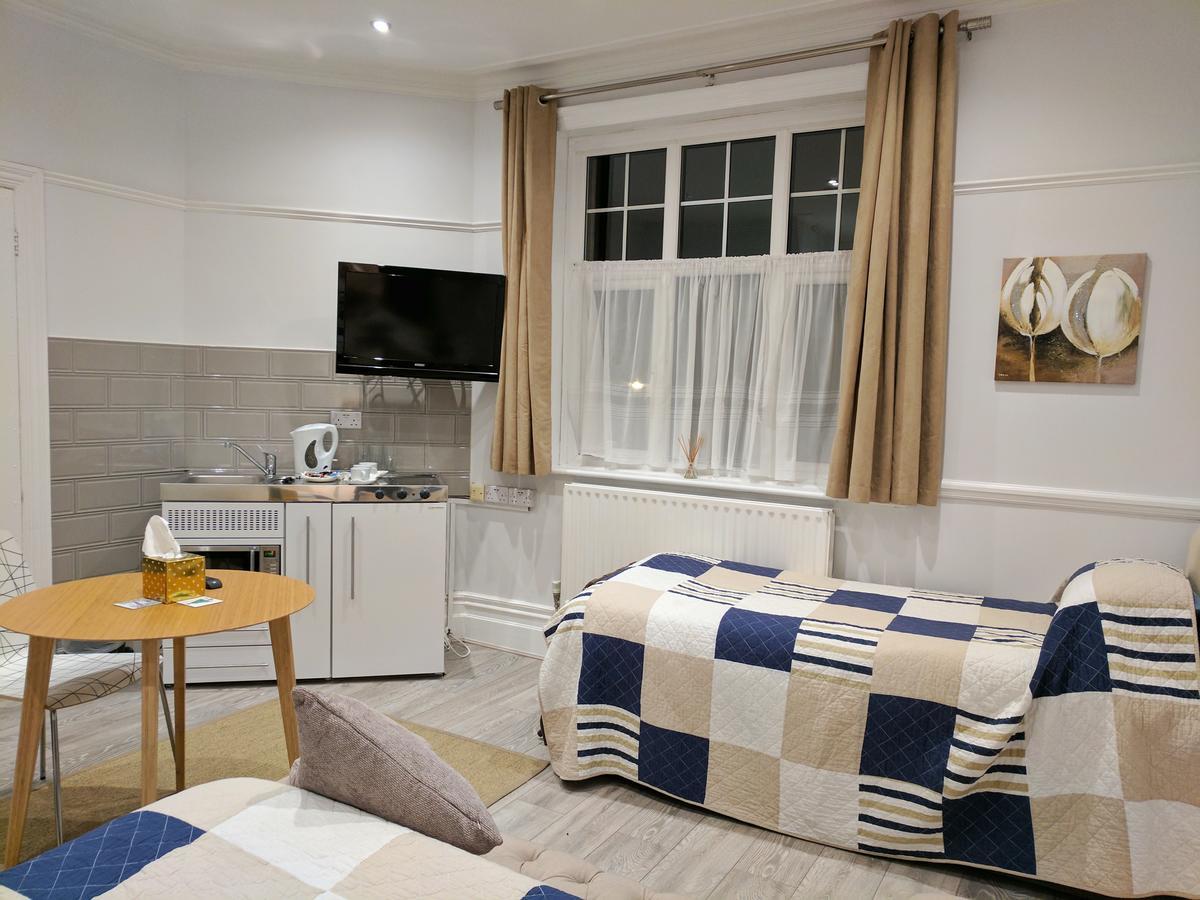 Glendevon House Hotel Бромли Экстерьер фото